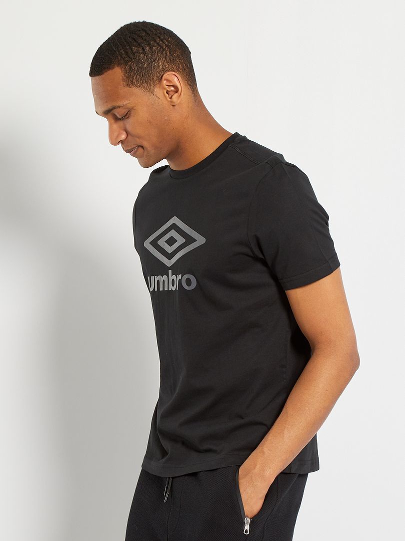 Camiseta Umbro Negro Kiabi