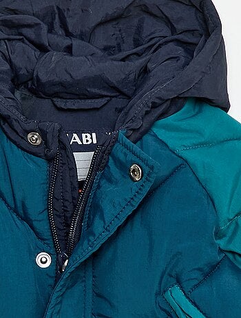 Abrigo acolchado impermeable con capucha color block
