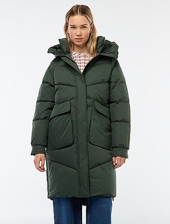 Abrigo acolchado largo cálido e impermeable con capucha