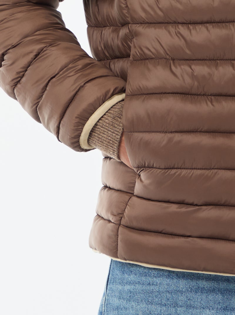 Abrigo con cuello alto con capucha y forro satinado Beige - Kiabi