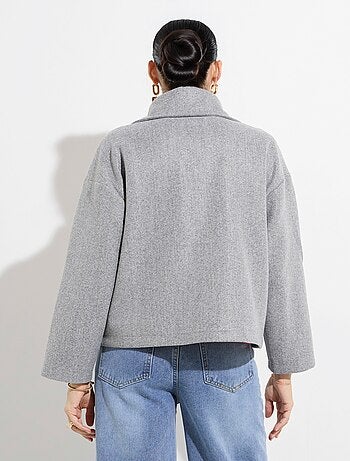 Abrigo corto de lana lisa estilo paño