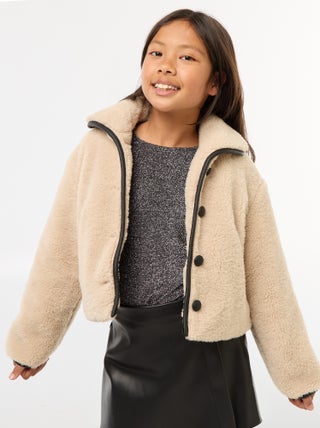 Abrigo de pelo sintético con abertura a presión