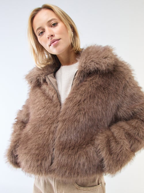 Abrigo efecto pelo - Kiabi