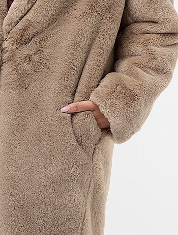 Abrigo largo efecto pelo