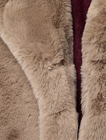 Abrigo largo efecto pelo