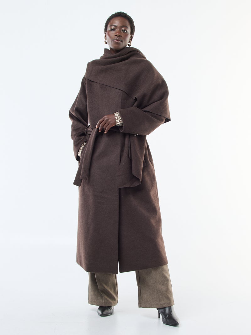 Abrigo largo estilo lanoso con cuello redondo y bufanda cosida Marron - Kiabi