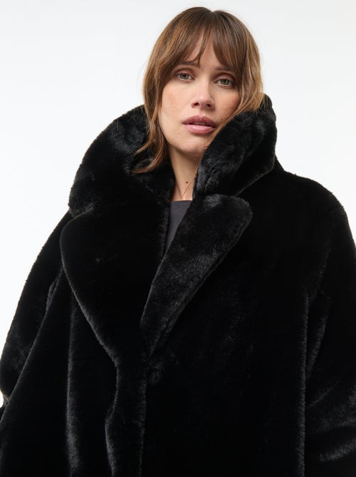 Abrigo largo imitación piel - Kiabi