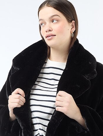 Abrigo largo imitación piel