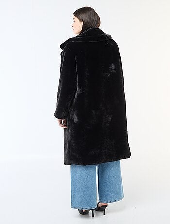 Abrigo largo imitación piel