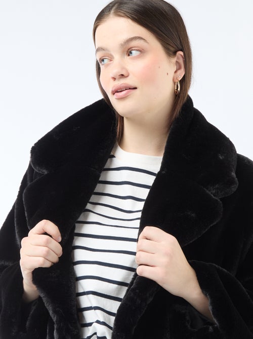 Abrigo largo imitación piel - Kiabi