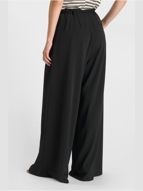 Adela pantalones anchos y sueltos - Kiabi Adela pantalones anchos y sueltos - Kiabi