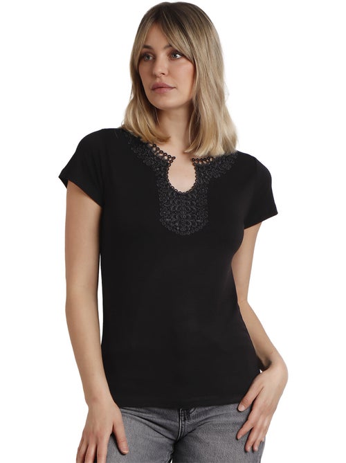 ADMAS Camiseta Manga Corta Guipur para Mujer - Kiabi ADMAS Camiseta Manga Corta Guipur para Mujer - Kiabi