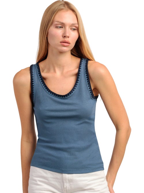 ADMAS Camiseta Sin Mangas Canalé Hilo Contraste para Mujer - Kiabi