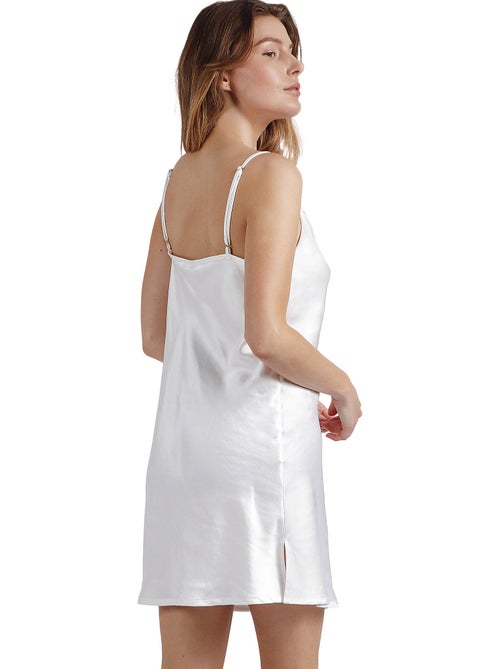 ADMAS CLASSIC Camisola Novia Tirantes Satin Luxe para Mujer - Kiabi ADMAS CLASSIC Camisola Novia Tirantes Satin Luxe para Mujer - Kiabi