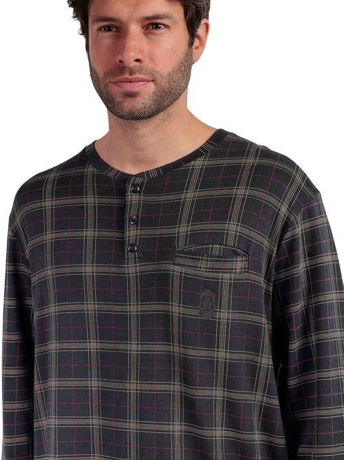 ADMAS CLASSIC Pijama Manga Larga Tapeta Cinnamon para Hombre - Kiabi ADMAS CLASSIC Pijama Manga Larga Tapeta Cinnamon para Hombre - Kiabi