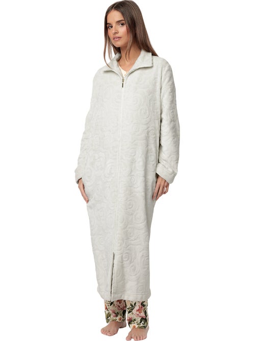 ADMAS GARDEN Bata Manga Larga Calentita Rosas Jacquard para Mujer - Kiabi ADMAS GARDEN Bata Manga Larga Calentita Rosas Jacquard para Mujer - Kiabi