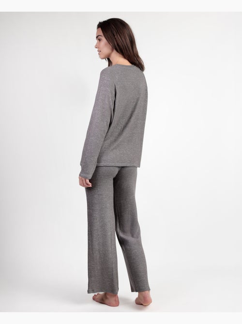 ADMAS HOME Pijama Manga Larga Soft para Mujer - Kiabi ADMAS HOME Pijama Manga Larga Soft para Mujer - Kiabi