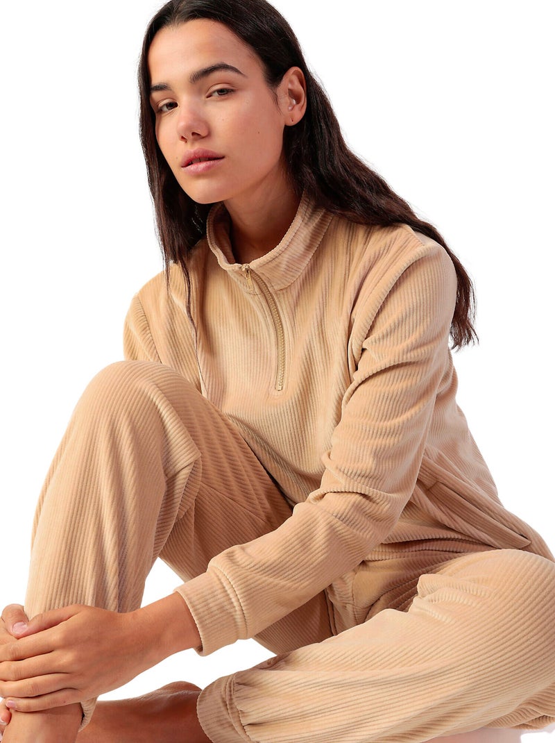 ADMAS HOME Pijama Manga Larga Terciopelo Cremallera Adm Home para Mujer Beige - Kiabi