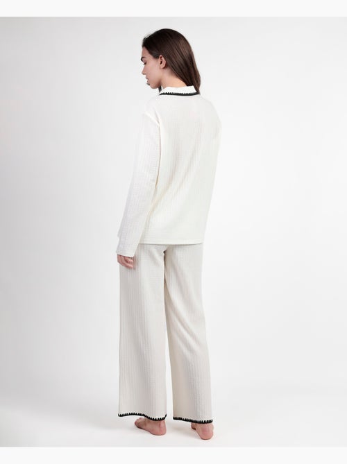 ADMAS LUXURY Pijama Manga Larga Abierto Stitching para Mujer - Kiabi ADMAS LUXURY Pijama Manga Larga Abierto Stitching para Mujer - Kiabi