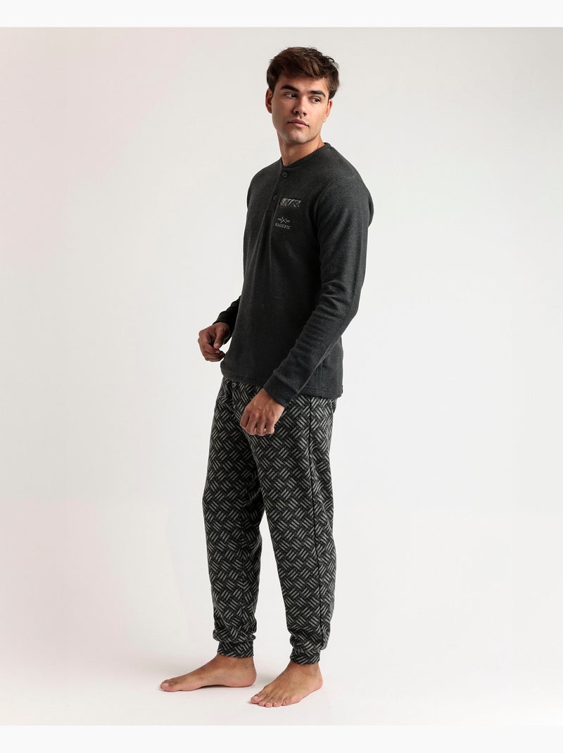 ADMAS MAGNIFIC Pijama Manga Larga Cross A para Hombre Gris - Kiabi