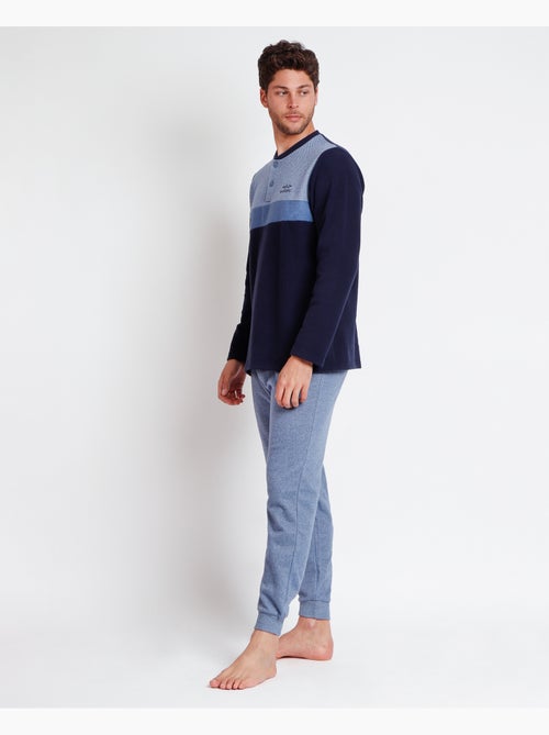 ADMAS MAGNIFIC Pijama Manga Larga Eclipse A para Hombre - Kiabi ADMAS MAGNIFIC Pijama Manga Larga Eclipse A para Hombre - Kiabi