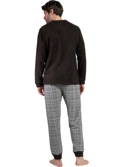 ADMAS MAGNIFIC Pijama Manga Larga Tapeta Americano para Hombre - Kiabi ADMAS MAGNIFIC Pijama Manga Larga Tapeta Americano para Hombre - Kiabi