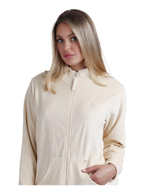 ADMAS Pijama Abierto Manga Larga Doble Velvet Soft Home para Mujer - Kiabi ADMAS Pijama Abierto Manga Larga Doble Velvet Soft Home para Mujer - Kiabi