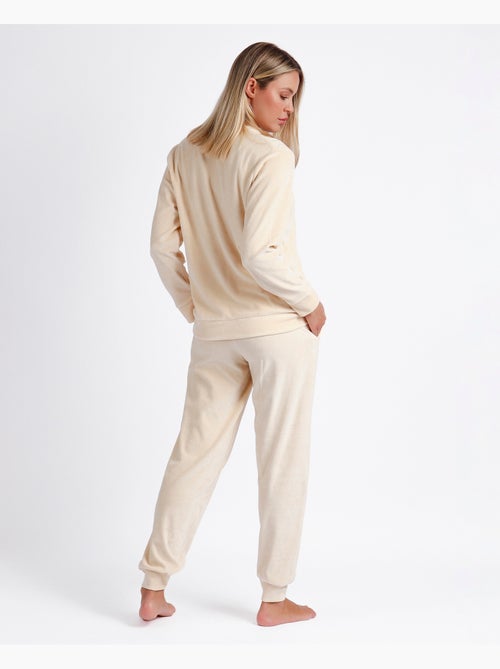 ADMAS Pijama Manga Larga Doble Velvet Soft Home para Mujer - Kiabi ADMAS Pijama Manga Larga Doble Velvet Soft Home para Mujer - Kiabi