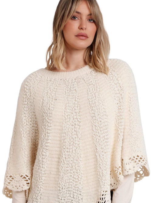 ADMAS Poncho de Punto Liso Romantic para Mujer - Kiabi ADMAS Poncho de Punto Liso Romantic para Mujer - Kiabi