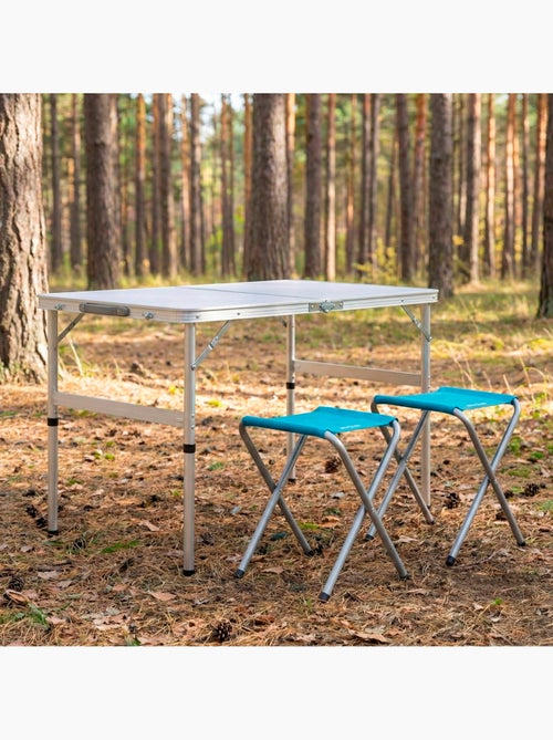 Aktive mesa plegable regulable en altura con 2 taburetes - Kiabi Aktive mesa plegable regulable en altura con 2 taburetes - Kiabi