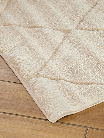 Alfombra decorativa DJERBA aspecto pelo con motivos rombos 120 x 170 cm – Future Home