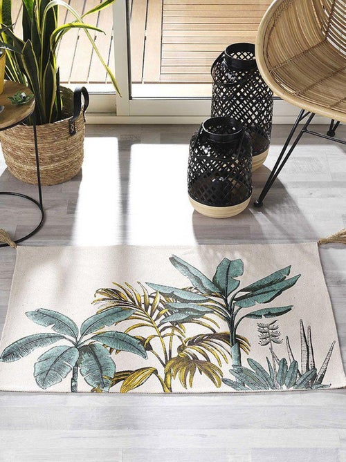 Alfombra estampada con motivos de follaje exótico y pompones - Kiabi Alfombra estampada con motivos de follaje exótico y pompones - Kiabi
