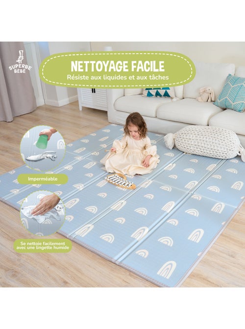 Alfombra plegable bebés, reversible e impermeable, espuma 180 x 150 x 1 RAINBOW SKY | SUPERBE BEBE - Kiabi Alfombra plegable bebés, reversible e impermeable, espuma 180 x 150 x 1 RAINBOW SKY | SUPERBE BEBE - Kiabi