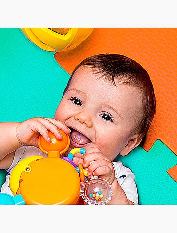 Alfombra puzzle bebés vehículos 4 piezas gomaespuma c'baby