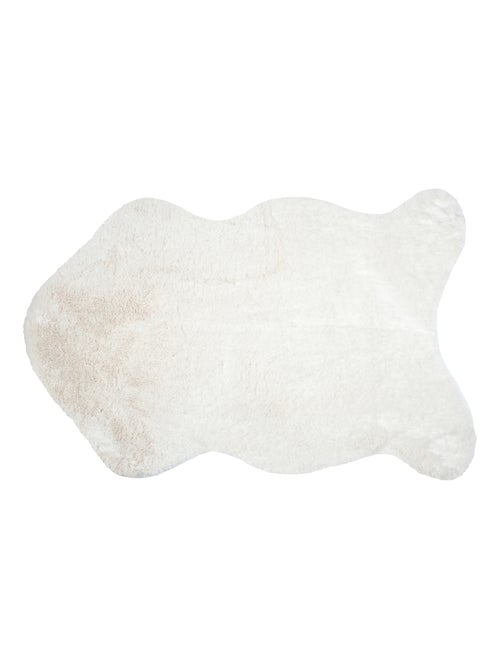 Alfombra suave con forma de piel - Kiabi Alfombra suave con forma de piel - Kiabi