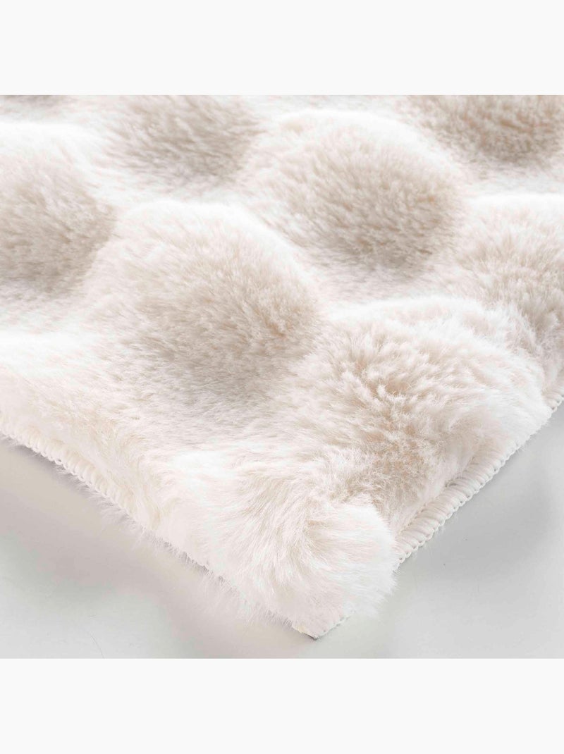 Alfombra suave de imitación piel con relieve mullido Beige claro - Kiabi