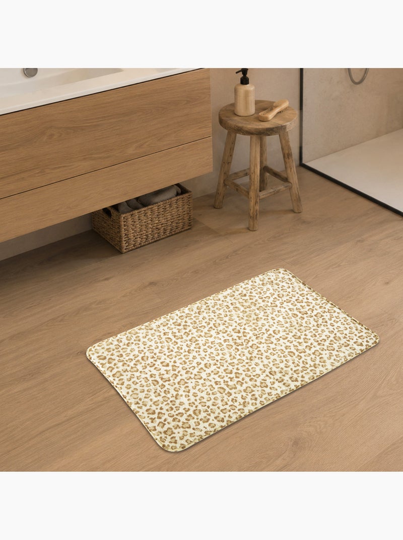 Alfombrilla de baño antideslizante con estampado de leopardo. Marrón - Kiabi