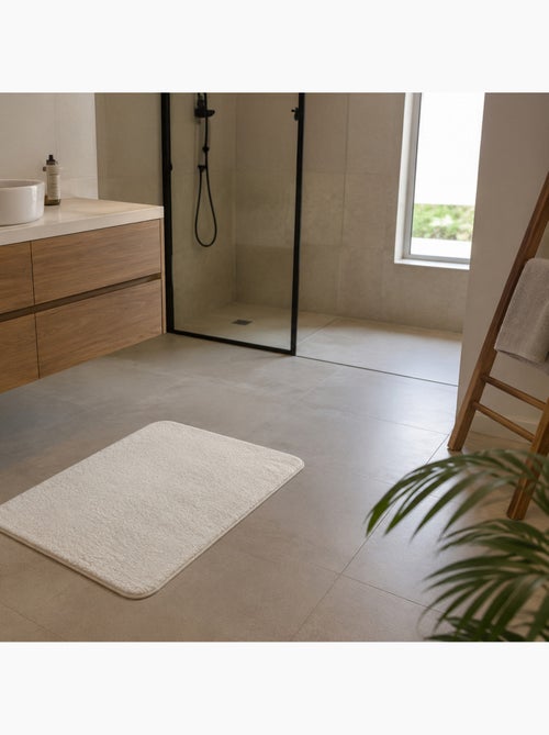 Alfombrilla de baño de rizo con espuma viscoelástica - Kiabi