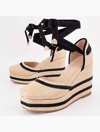 Alpargata De Cuña Para Mujer. Montevita Balenci