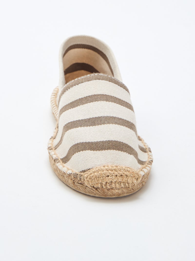 Alpargata de malla Kaki - Kiabi