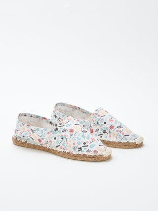 Alpargatas con estampado de flores
