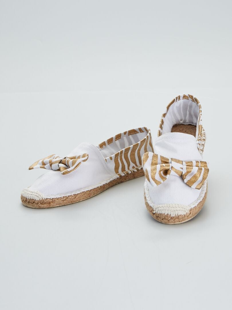 Alpargatas con lazos BLANCO - Kiabi