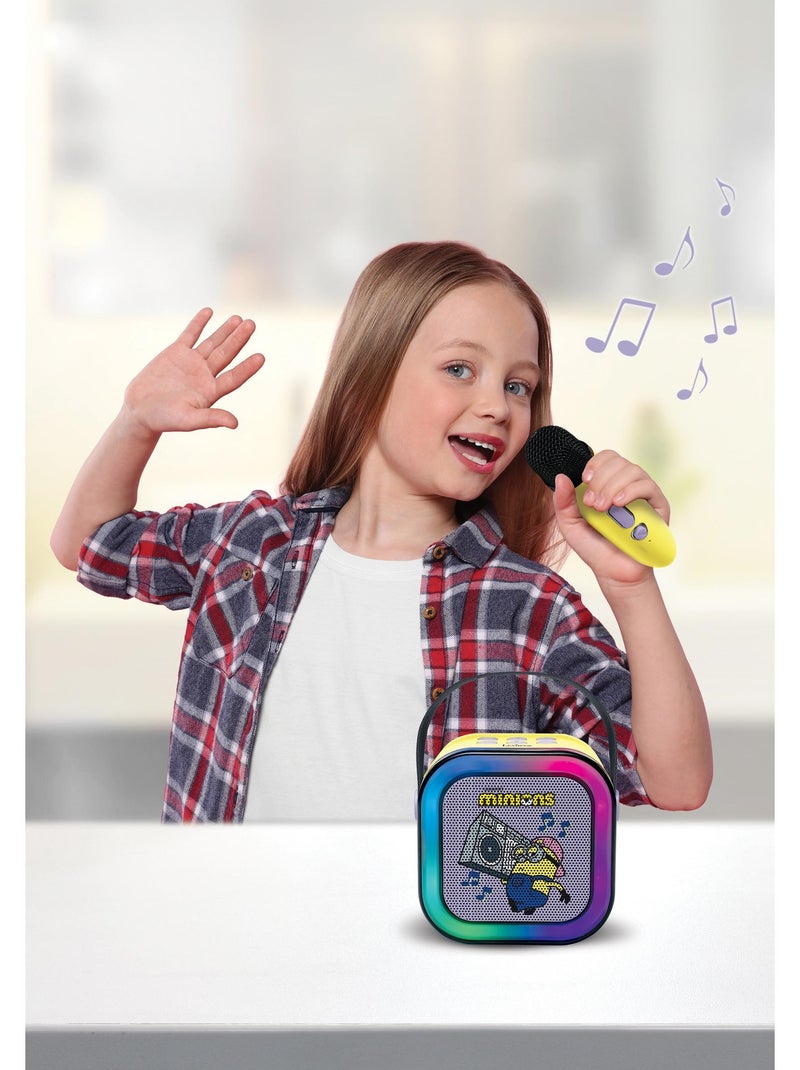 Altavoz de karaoke puertoátil minions con un micrófono inalámbrico Amarillo - Kiabi