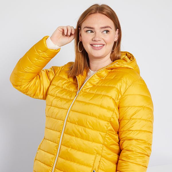 anorak amarillo mujer