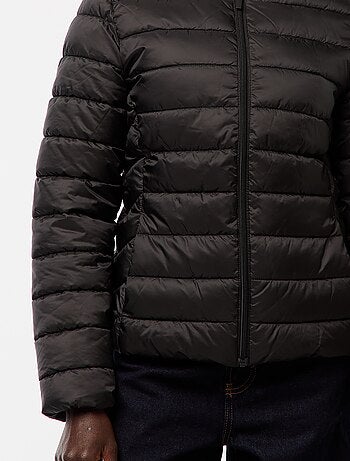 Anorak ligero acolchado e impermeable
