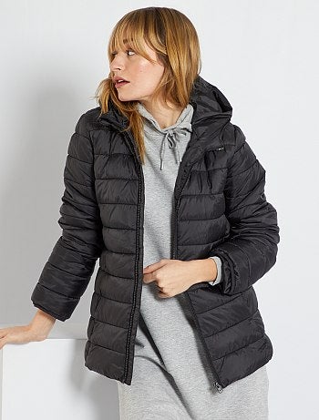 Moda para embarazadas Otoño-Invierno 2014/2015: los abrigos más bonitos
