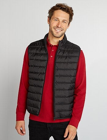 Anorak sin mangas con cuello alto