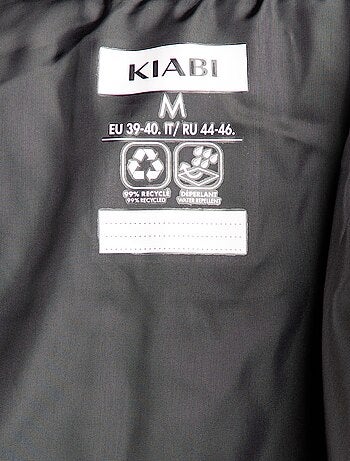 Anorak sin mangas con cuello alto