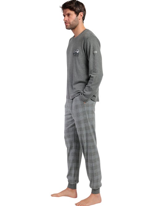 ANTONIO MIRO Pijama Manga Larga Suv para Hombre - Kiabi ANTONIO MIRO Pijama Manga Larga Suv para Hombre - Kiabi