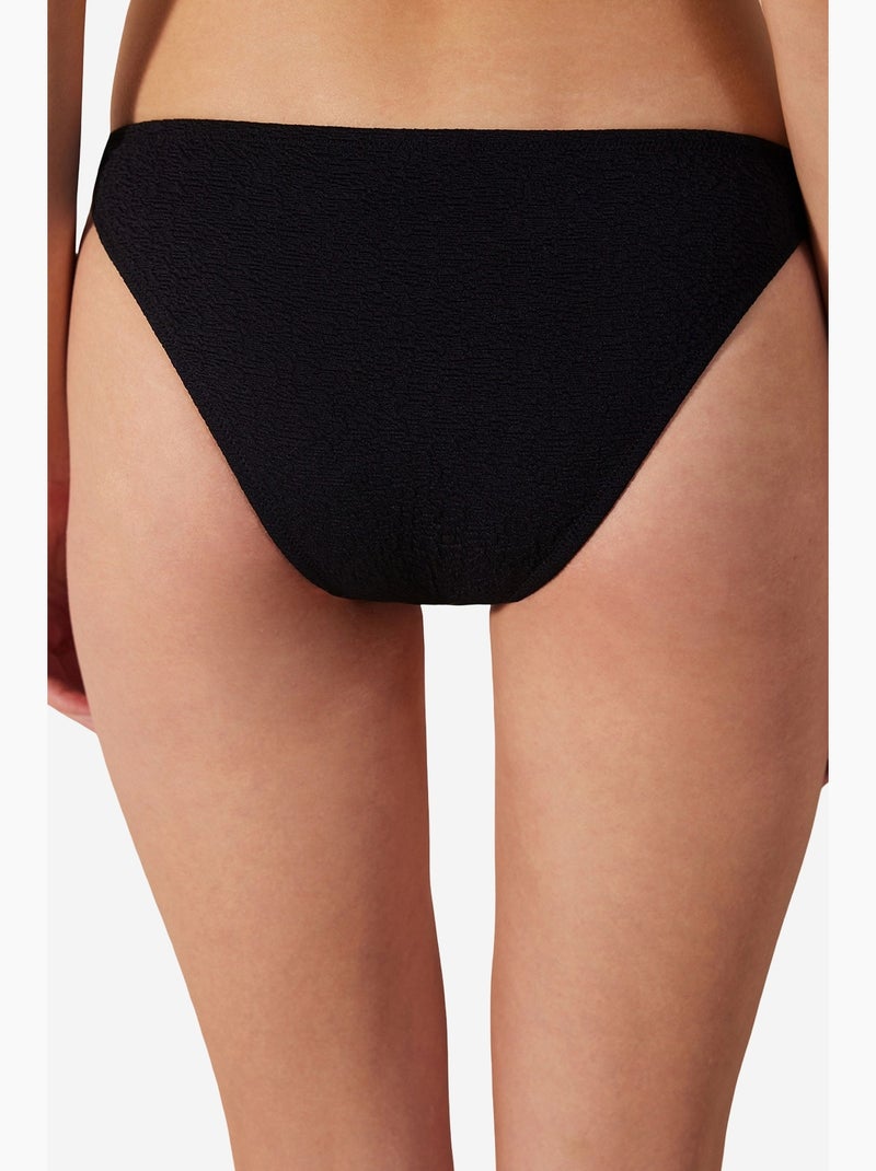 Arlo braguita de bikini con textura lateral y macramé penti Negro - Kiabi
